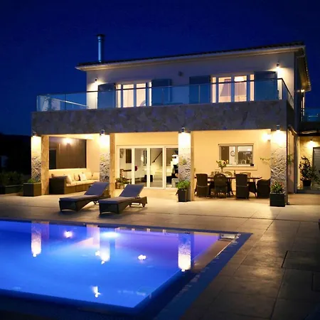 Villa Darymine